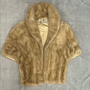 VINTAGE fur shawl